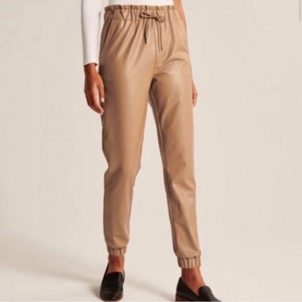 Abercrombie & Fitch Faux Leather Vegan Jogger Pants Camel Brown Medium EUC